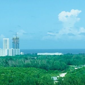 Meet your Posher, Iraima